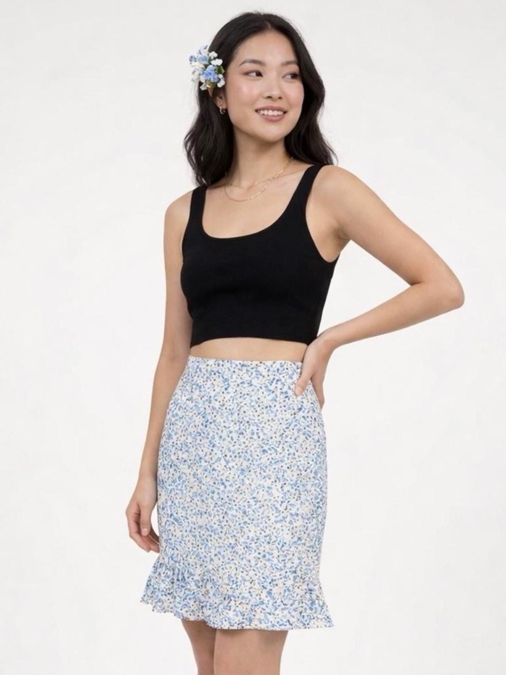 Brandy Melville Blue & White Floral Ruffle Mini Skirt